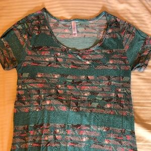 LuLaRoe XS Classic T
